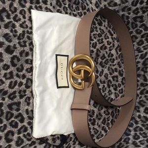 Gucci Double G Leather Buckle Belt